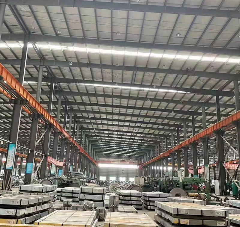 二手旧钢材行车库房 